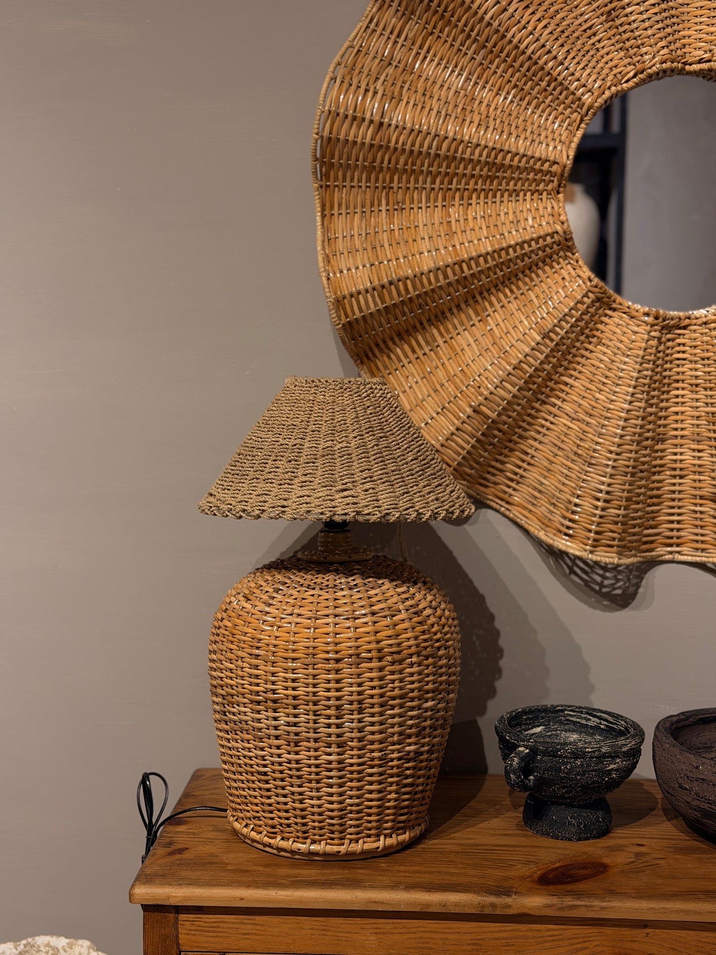 Rattan Weaved Table Lamp